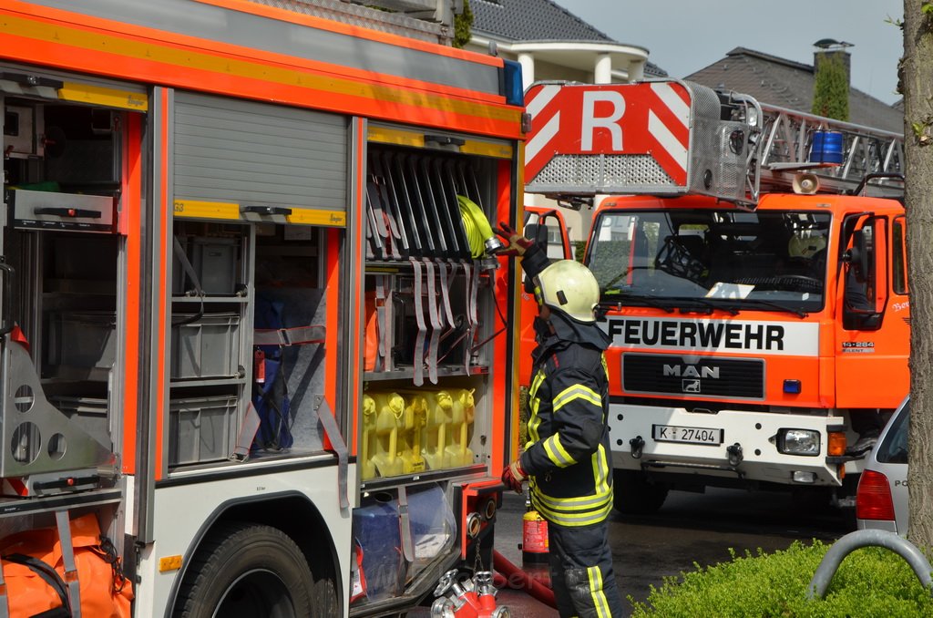 Feuer2Y Koeln Muengersdorf Roggenweg P463.JPG - Miklos Laubert
